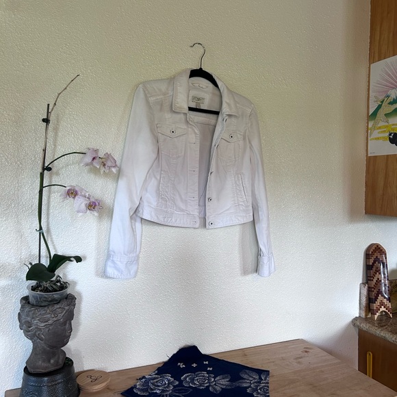 ***SOLD***Loft White jean jacket size 8 custom - Picture 3 of 7
